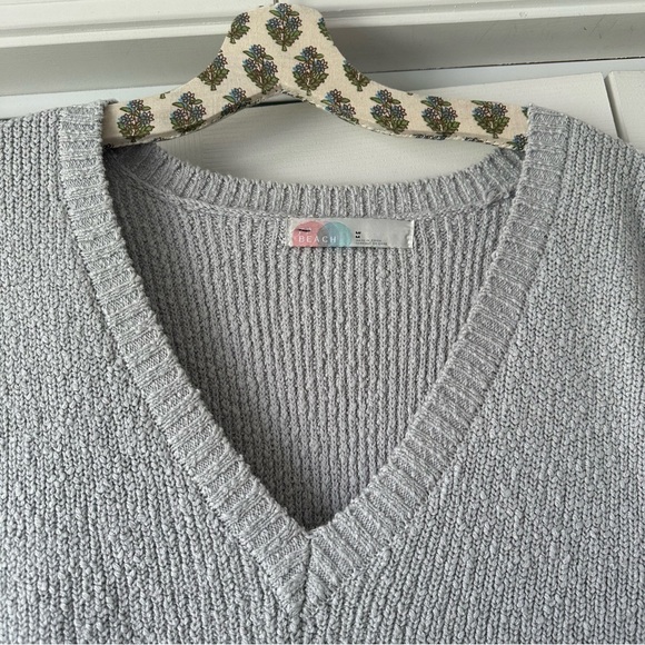 NWOT Free People Beach V-Neck Sweater Vest Penny Knit Top - Picture 3 of 5
